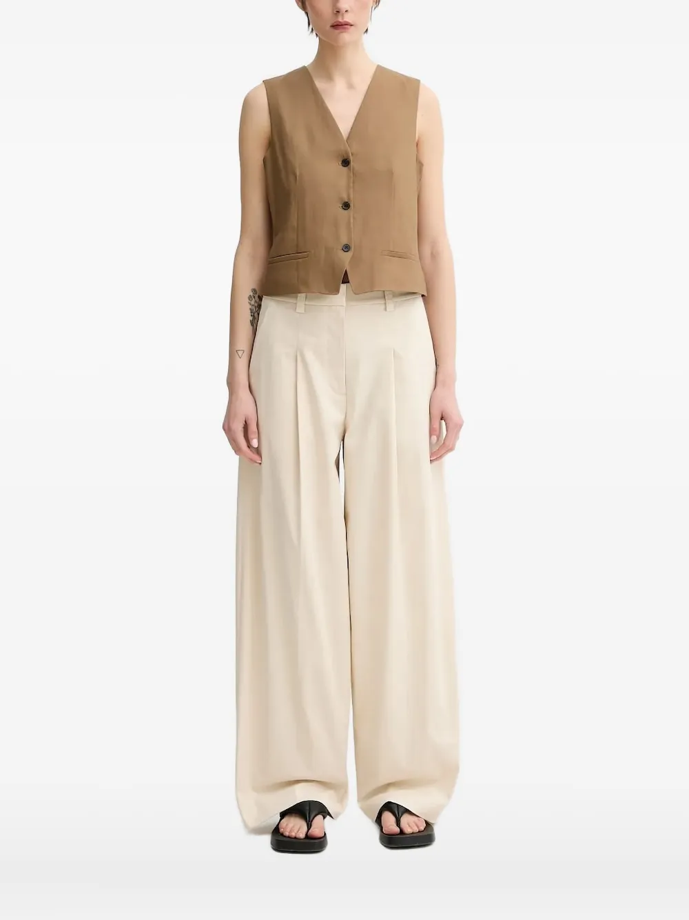 Топ без рукавов с застежкой на пуговицы Marc O'Polo, коричневый
Топ без рукавов с застежкой на пуговицы Marc O'Polo, коричневый