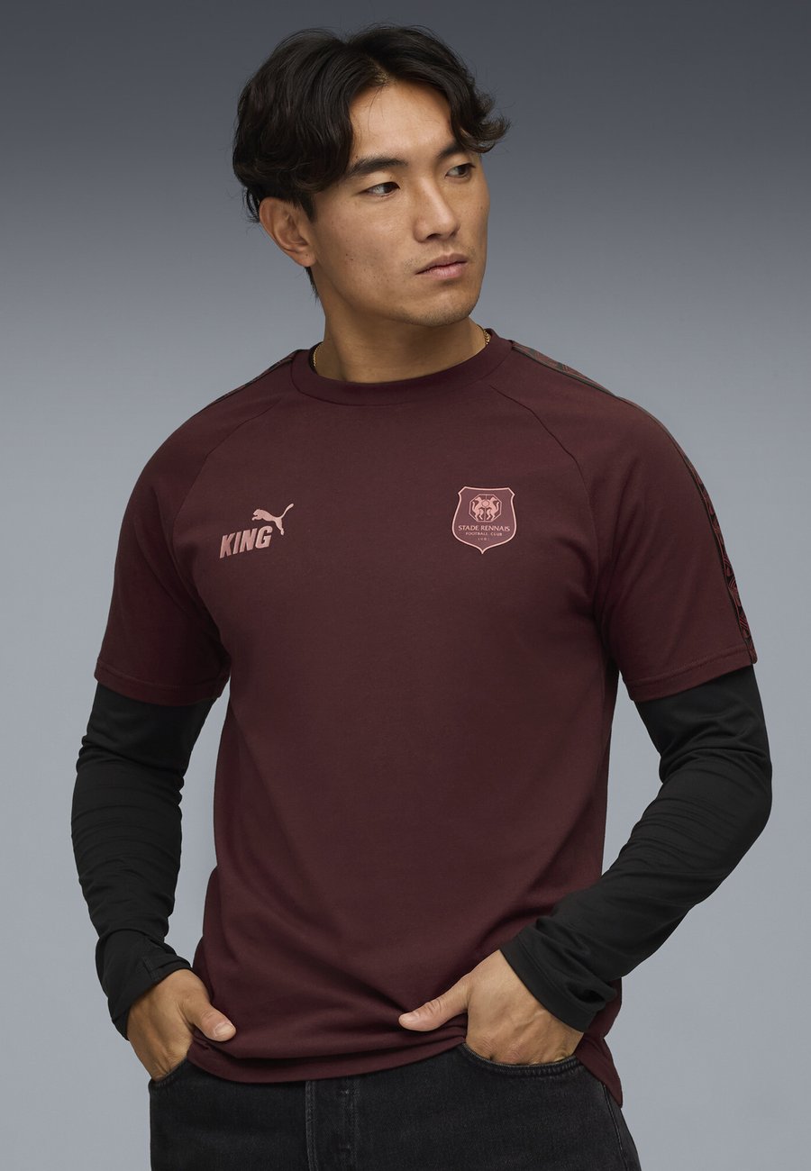 Футболка Puma STADE RENNAIS FC KING, Aubergine Dark Crimson/Red, Красный, Футболка Puma STADE RENNAIS FC KING, Aubergine Dark Crimson/Red
Футболка Puma STADE RENNAIS FC KING, Aubergine Dark Crimson/Red, Красный, Футболка Puma STADE RENNAIS FC KING, Aubergine Dark Crimson/Red