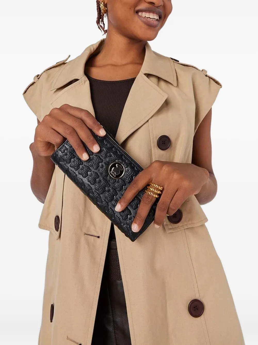 Тисненый кошелек на молнии TOUS, черный
Тисненый кошелек на молнии TOUS, черный