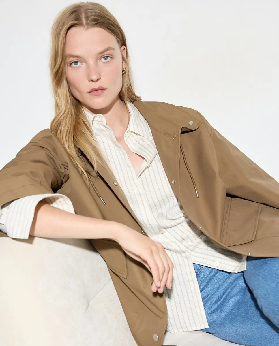 Короткий однотонный дождевик для женщин Woman El Corte Inglés, темно-горчичный
Короткий однотонный дождевик для женщин Woman El Corte Inglés, темно-горчичный