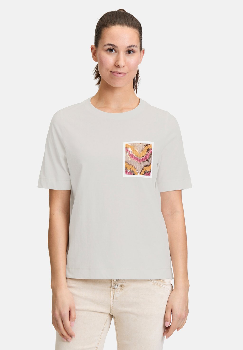 Футболка с принтом HALBARM-MIT RUNDHALSAUSSCHNITT Cartoon, белый 
Футболка с принтом HALBARM-MIT RUNDHALSAUSSCHNITT Cartoon, белый