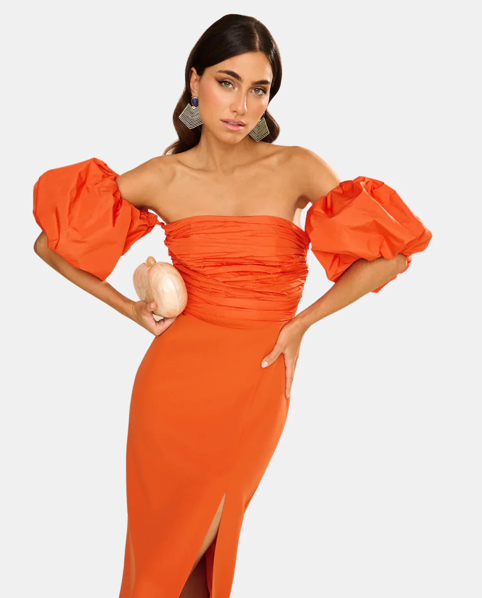 Миди-платье со съемными буффированными рукавами MIPHAI, оранжевый
Миди-платье со съемными буффированными рукавами MIPHAI, оранжевый