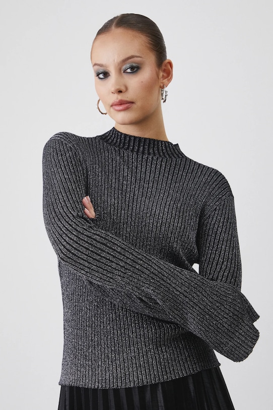 Свитер Medicine, серебряный 
Свитер Medicine, серебряный