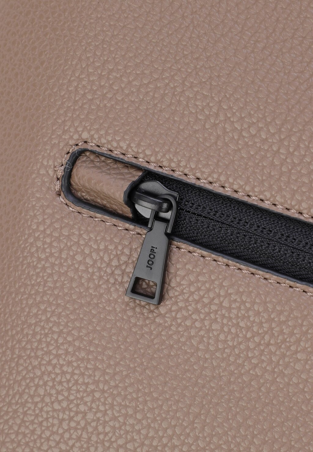 Рюкзак JOOP!, коричневый
Рюкзак JOOP!, коричневый