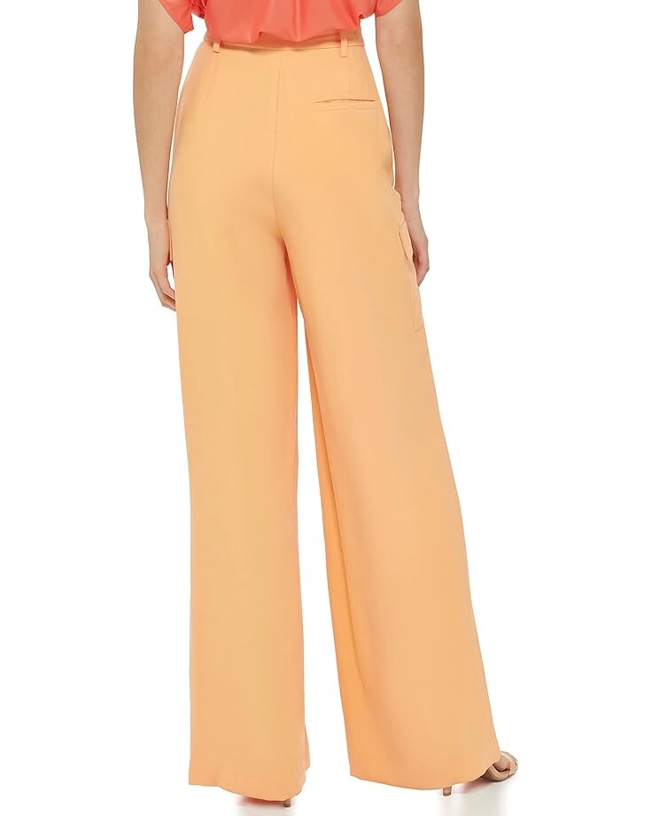 Брюки DKNY Frosted Twill Trousers, цвет Canteloupe 
Брюки DKNY Frosted Twill Trousers, цвет Canteloupe