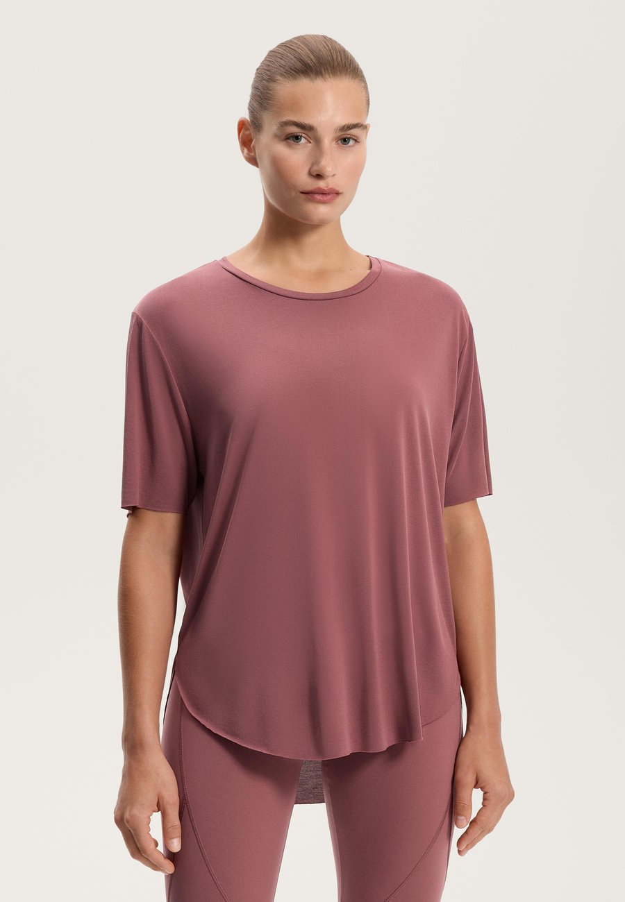 Футболка OYSHO SHORT SLEEVE MODAL BLEND, Light Pink
Футболка OYSHO SHORT SLEEVE MODAL BLEND, Light Pink