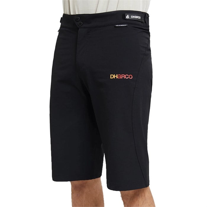 Гравитационные шорты Dharco, Black
Гравитационные шорты Dharco, Black