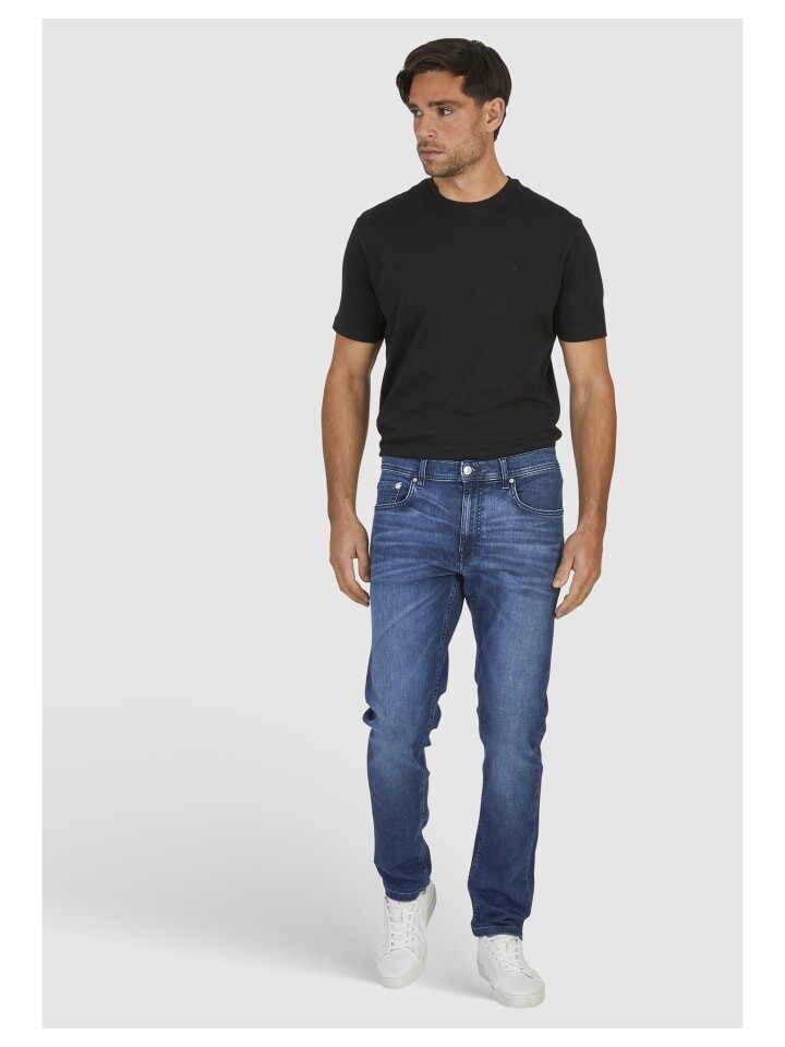 Джинсы HECHTER PARIS, цвет steel blue
Джинсы HECHTER PARIS, цвет steel blue