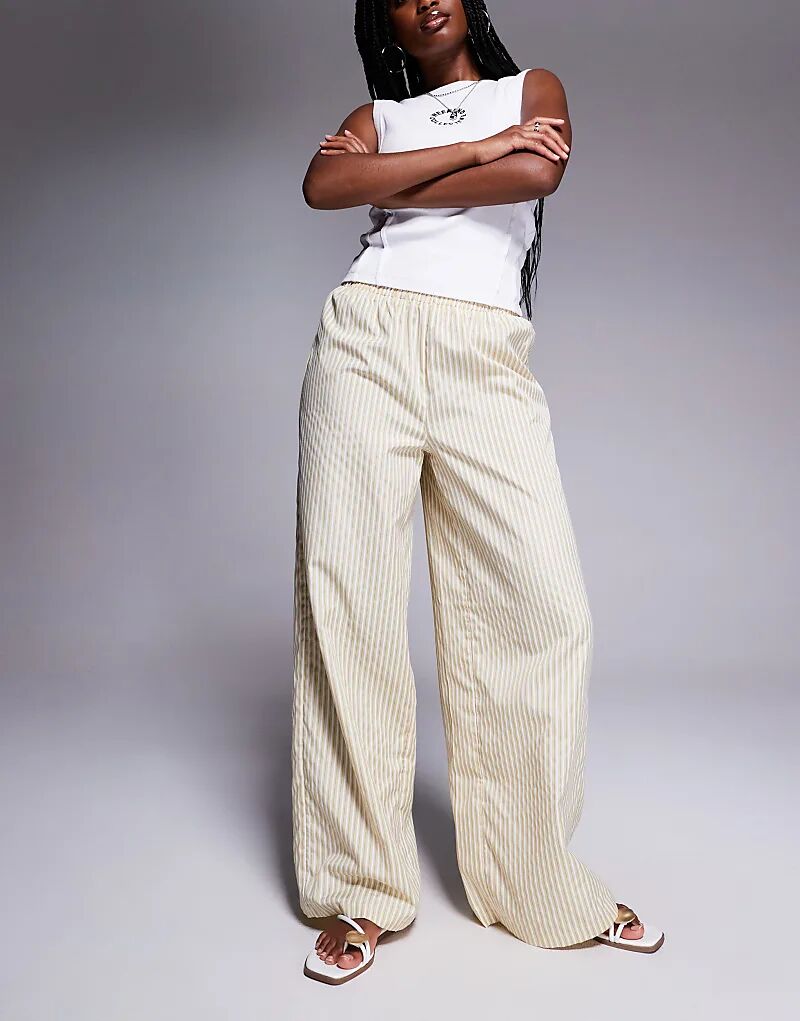 Широкие брюки Missyempire с эластичной талией в желтую полоску
Широкие брюки Missyempire с эластичной талией в желтую полоску