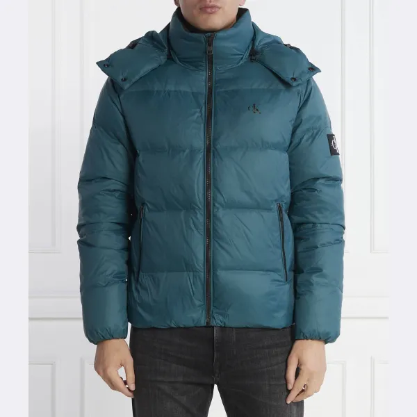 Пуховик стандартного кроя Calvin Klein, синий
Пуховик стандартного кроя Calvin Klein, синий