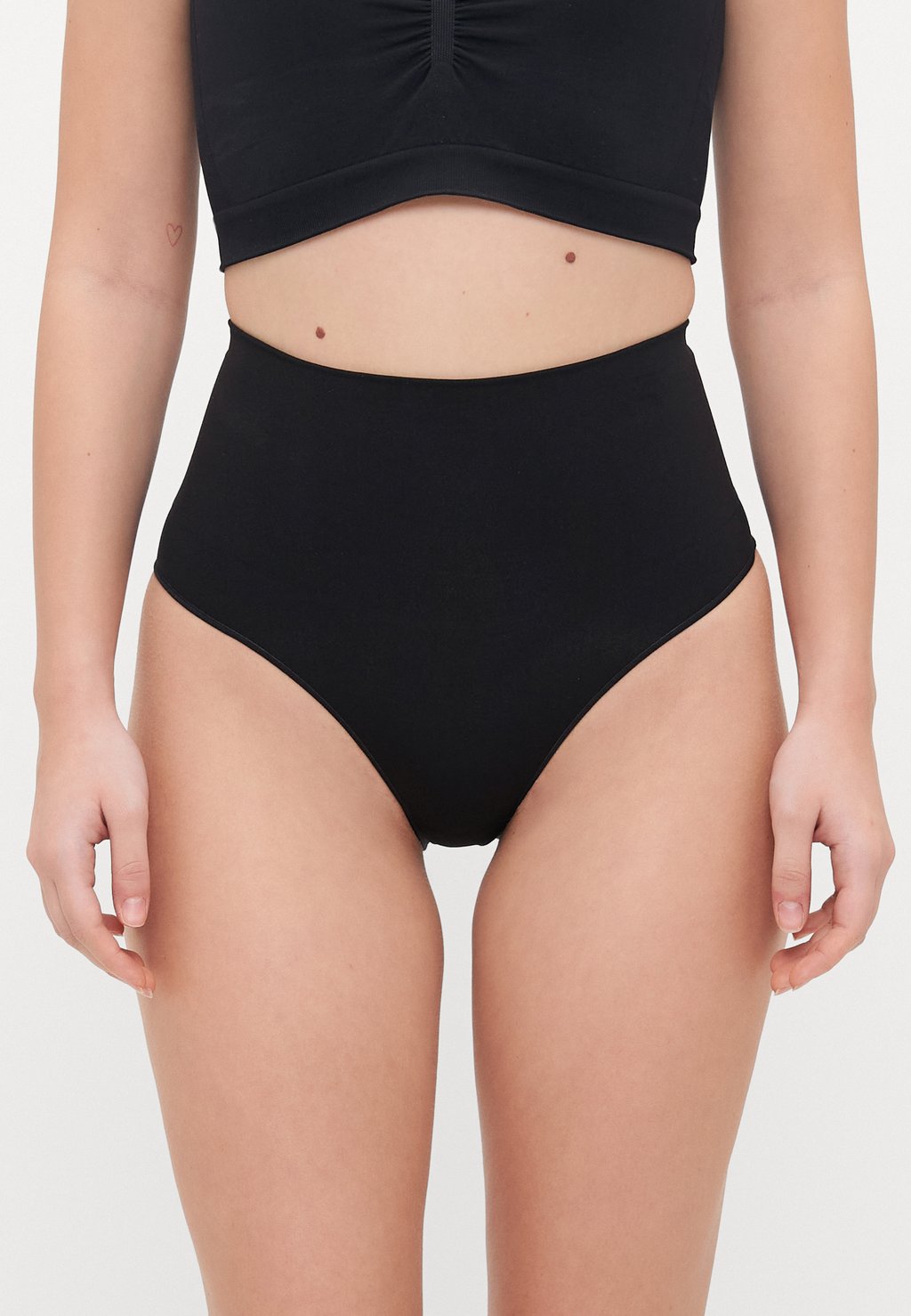 Трусы NEARLY NAKED HIGH WAIST BRIEF YITTY, черный
Трусы NEARLY NAKED HIGH WAIST BRIEF YITTY, черный