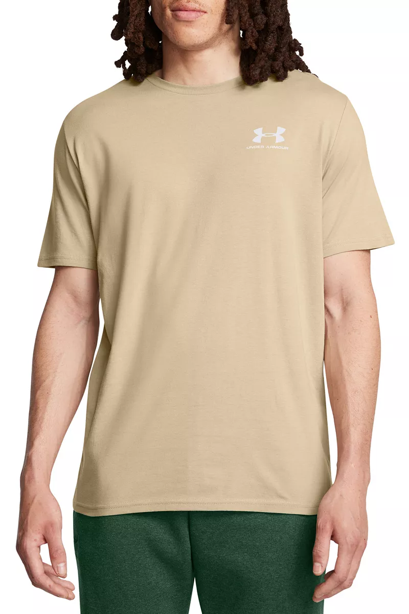 Мужская футболка в спортивном стиле с рисунком на левой груди Under Armour, цвет City Khaki/White
Мужская футболка в спортивном стиле с рисунком на левой груди Under Armour, цвет City Khaki/White