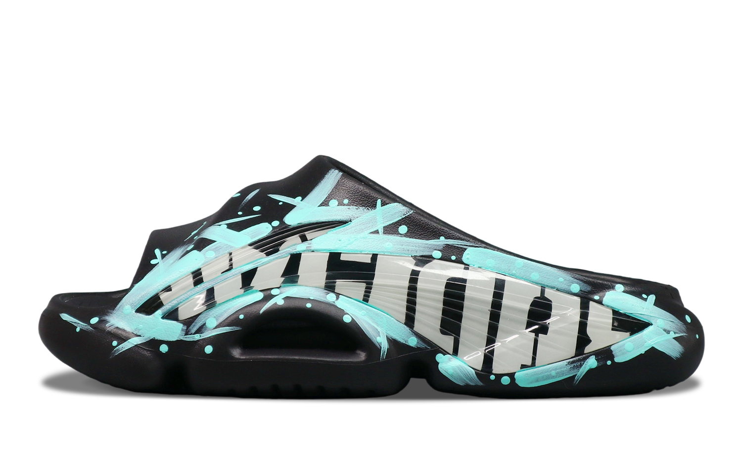 LINING Лининг BadFive SLIDE OG противоскользящие износостойкие шлепанцы мужские синие, цвет Blue
LINING Лининг BadFive SLIDE OG противоскользящие износостойкие шлепанцы мужские синие, цвет Blue