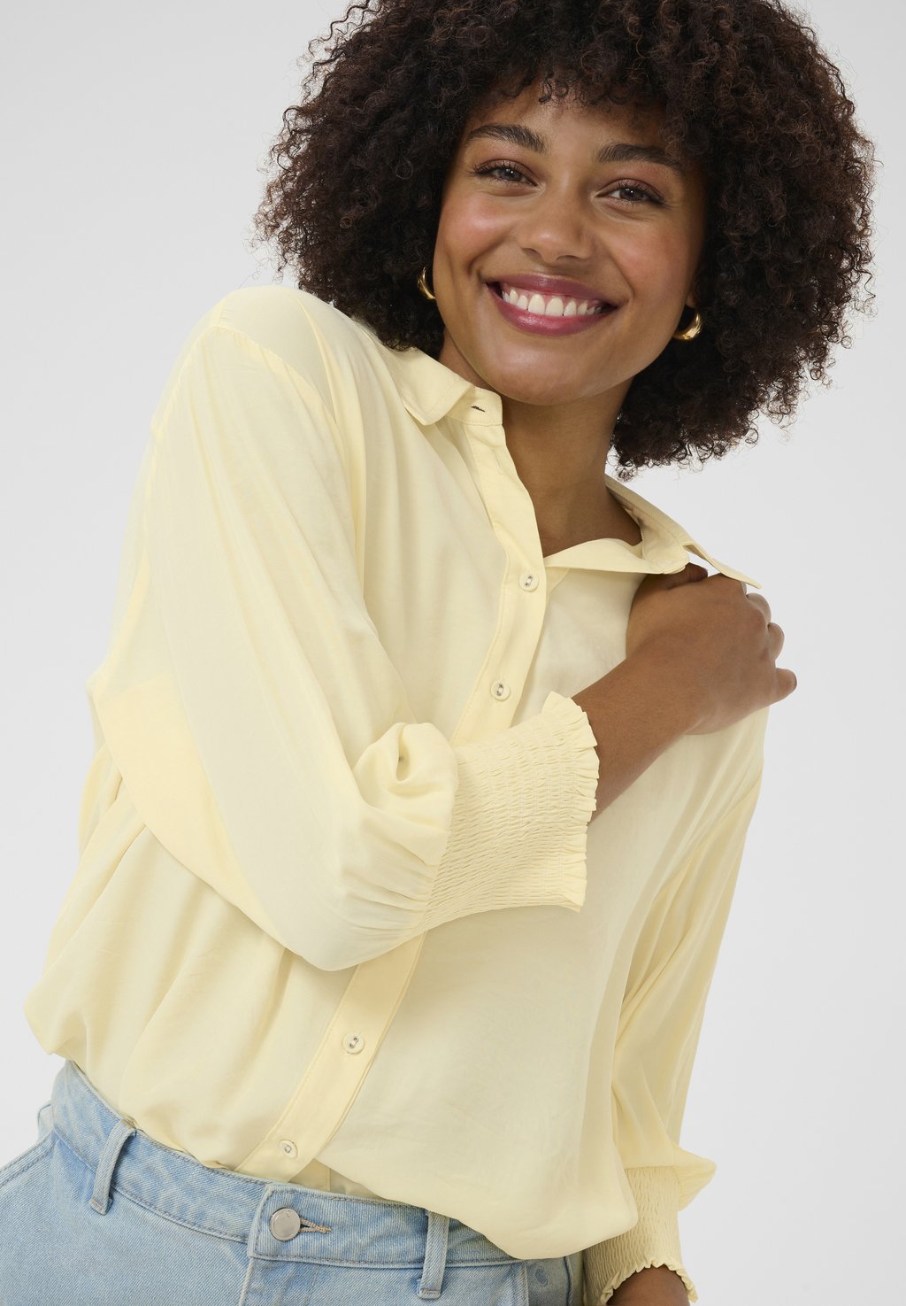 Блузка на пуговицах NOLA Cream, светло-желтый
Блузка на пуговицах NOLA Cream, светло-желтый
