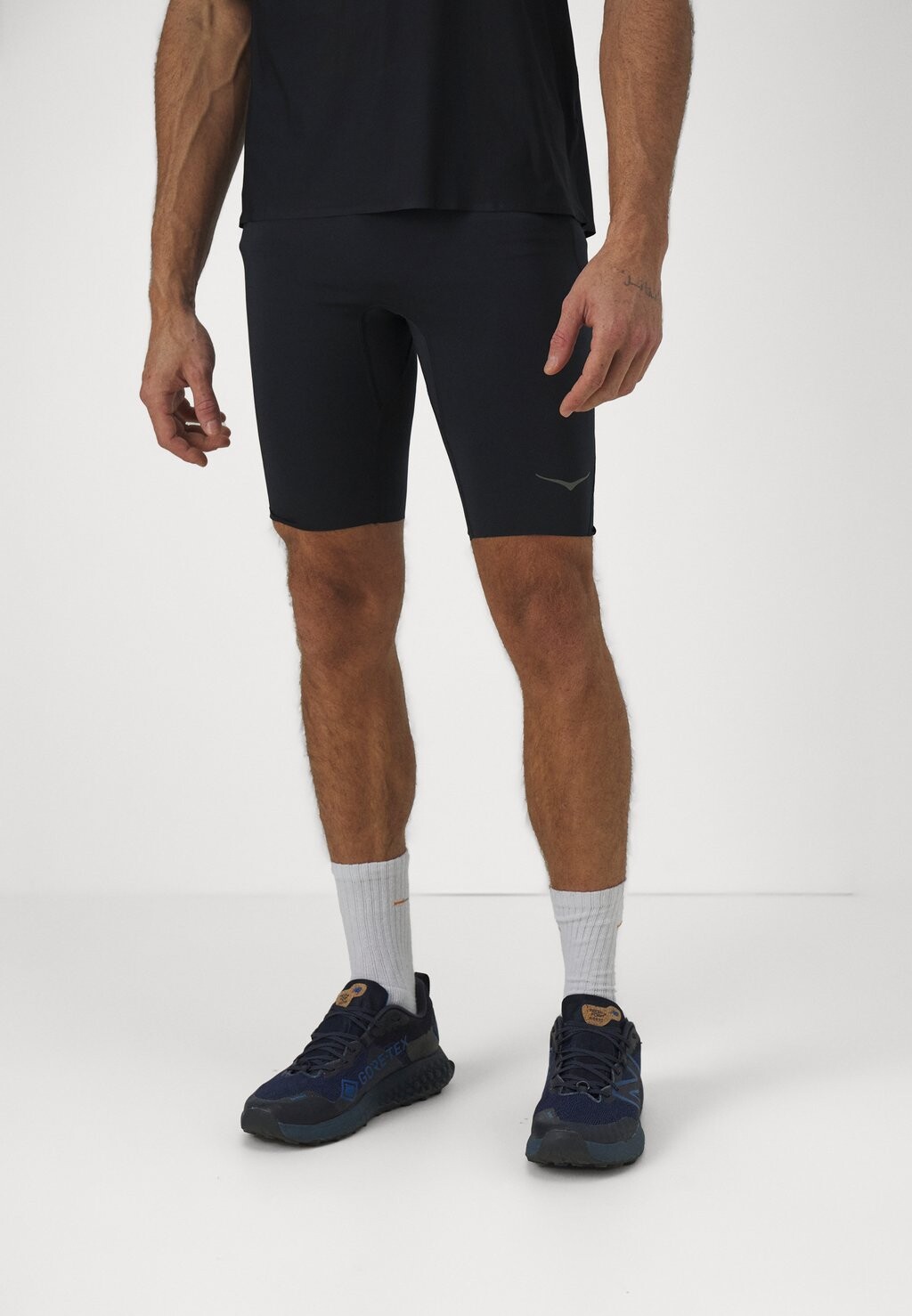 Леггинсы NOVAFLY HALF HOKA, цвет black
Леггинсы NOVAFLY HALF HOKA, цвет black