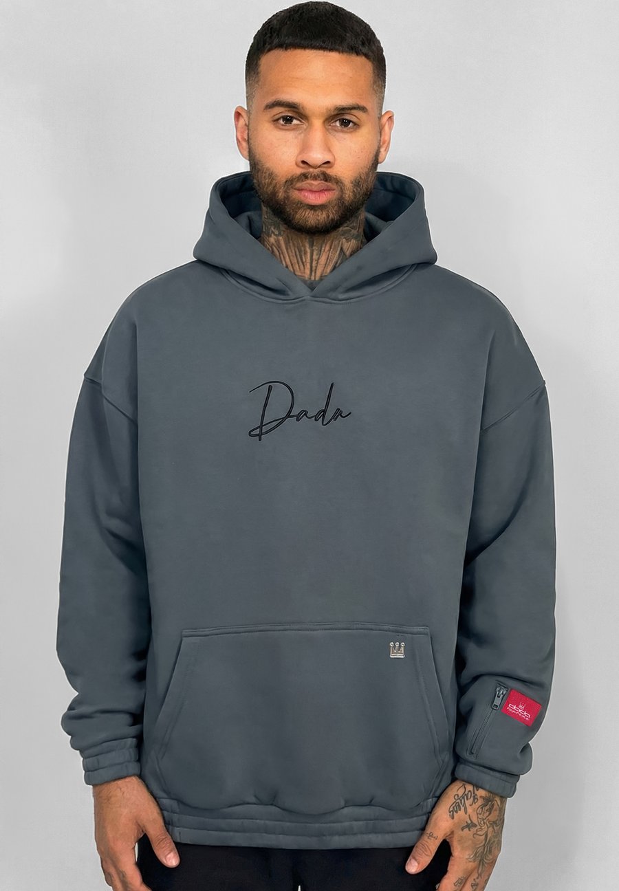 Худи DADA SUPREME SIGNATURE LOGO HEAVY , Grau/Grey
Худи DADA SUPREME SIGNATURE LOGO HEAVY , Grau/Grey