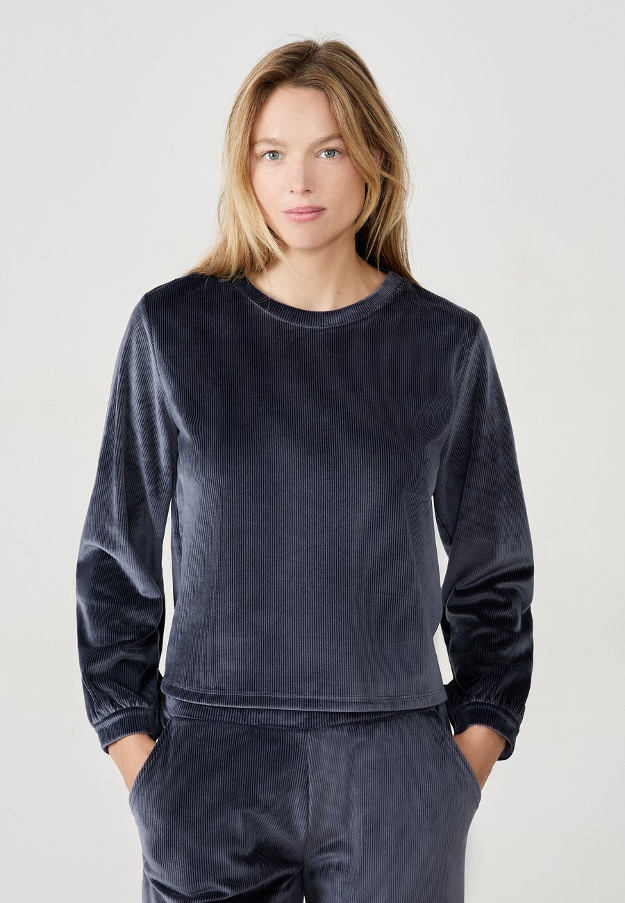 Пижамный топ Etam BRADLEY, Dark Blue
Пижамный топ Etam BRADLEY, Dark Blue