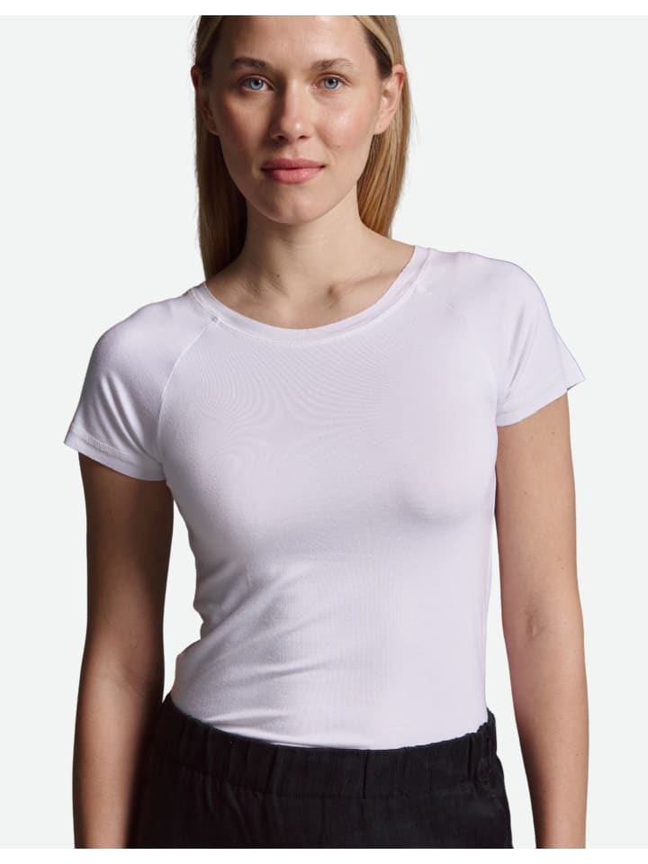 Футболка белого цвета Cotton Candy
Футболка белого цвета Cotton Candy