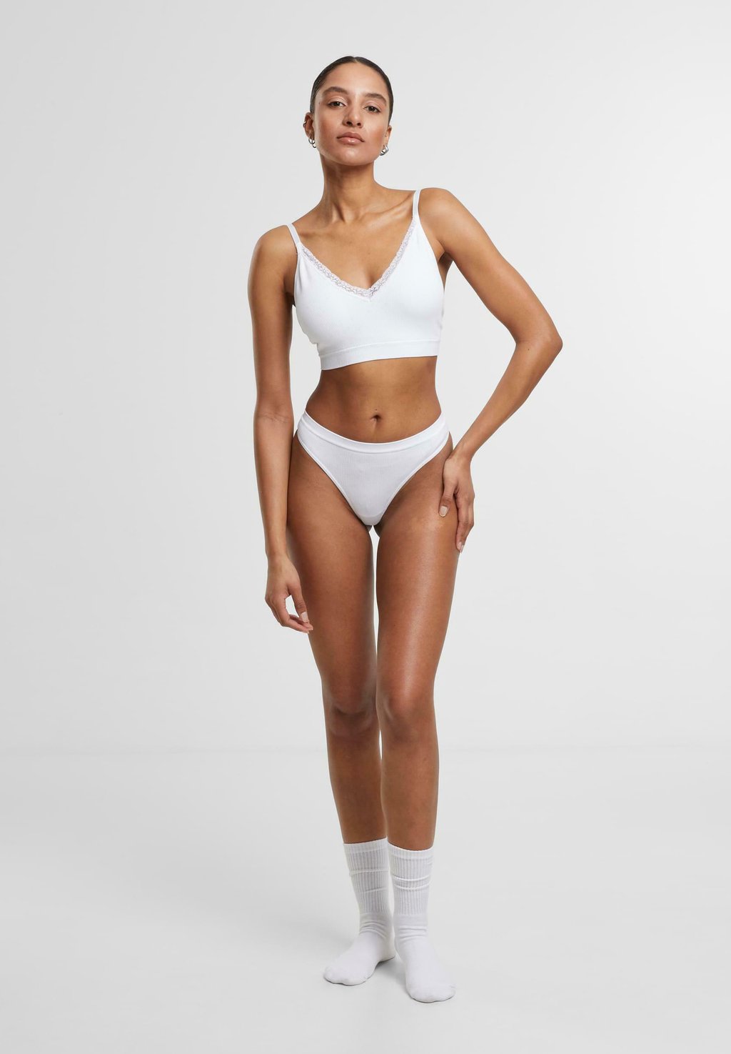 Стринги 3-PACK Urban Classics, белый
Стринги 3-PACK Urban Classics, белый