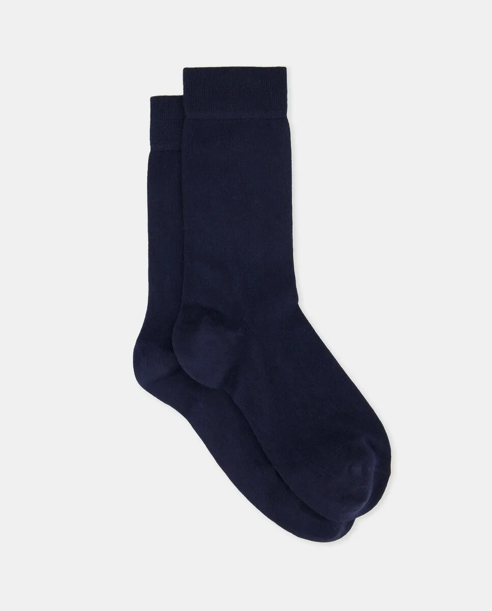 Мужские короткие однотонные носки Emidio Tucci, темно-синий
Мужские короткие однотонные носки Emidio Tucci, темно-синий