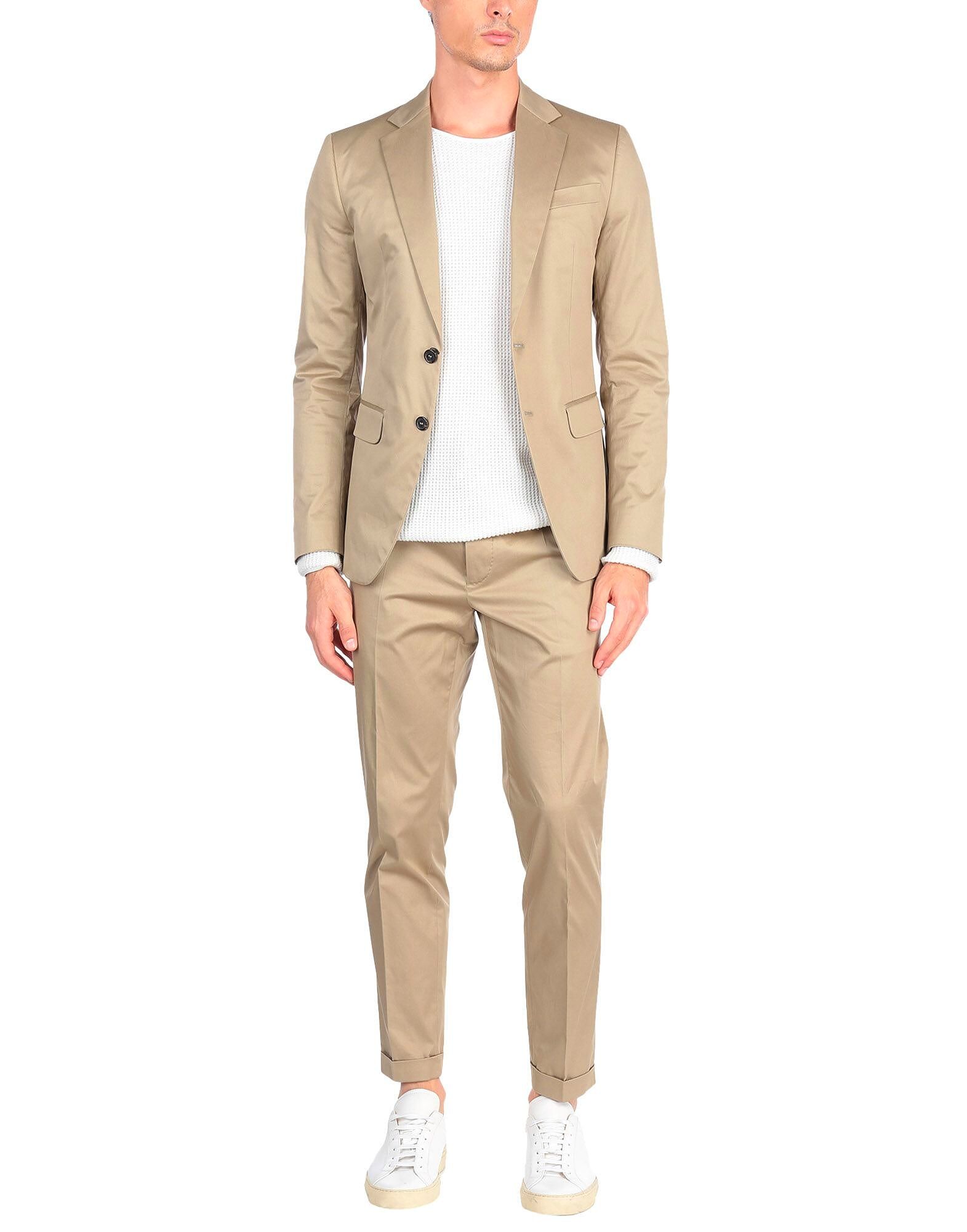 Костюм Dsquared2, бежевый
Костюм Dsquared2, бежевый