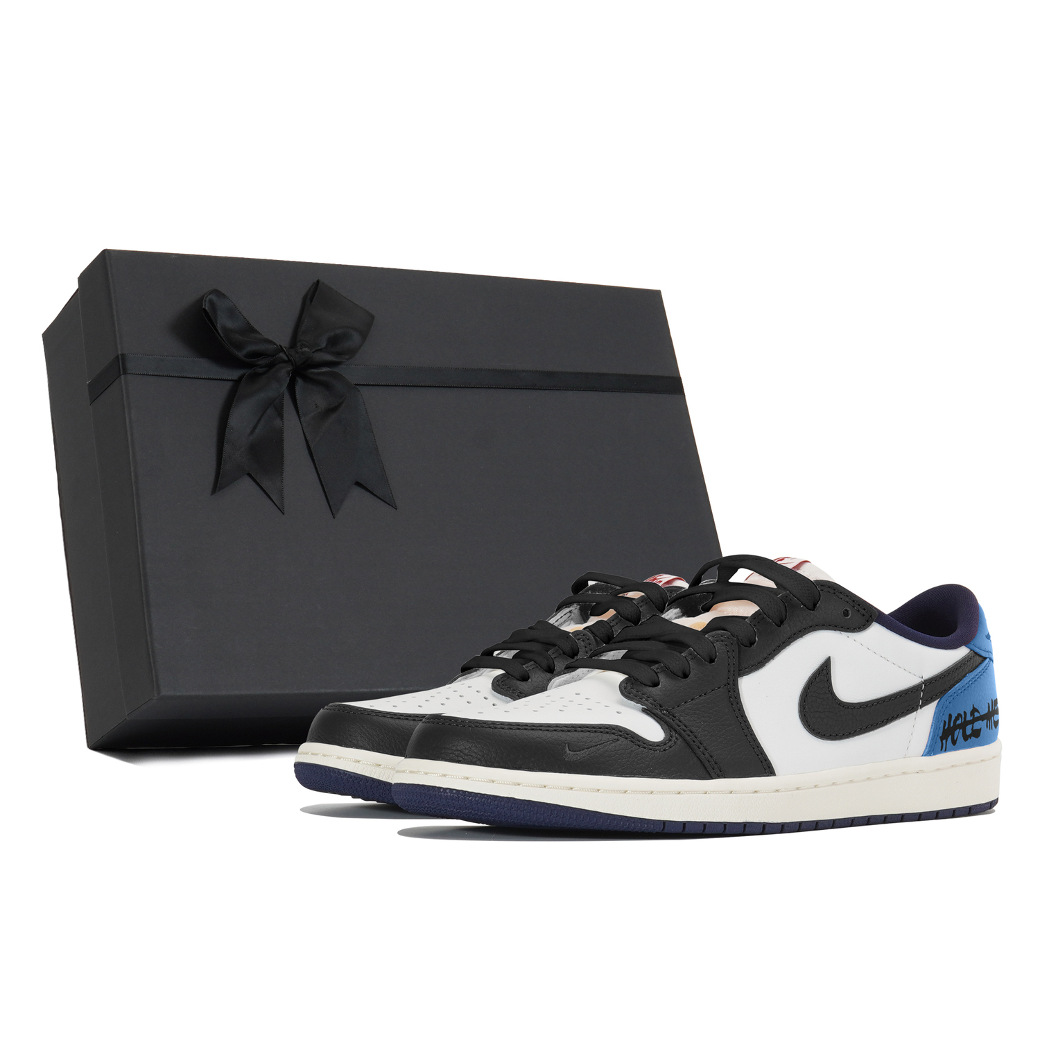 Air 1 Противоскользящие Кроссовки Баскетбольные Низкие Винтаж Мужские Синий Черный Jordan
Air 1 Противоскользящие Кроссовки Баскетбольные Низкие Винтаж Мужские Синий Черный Jordan