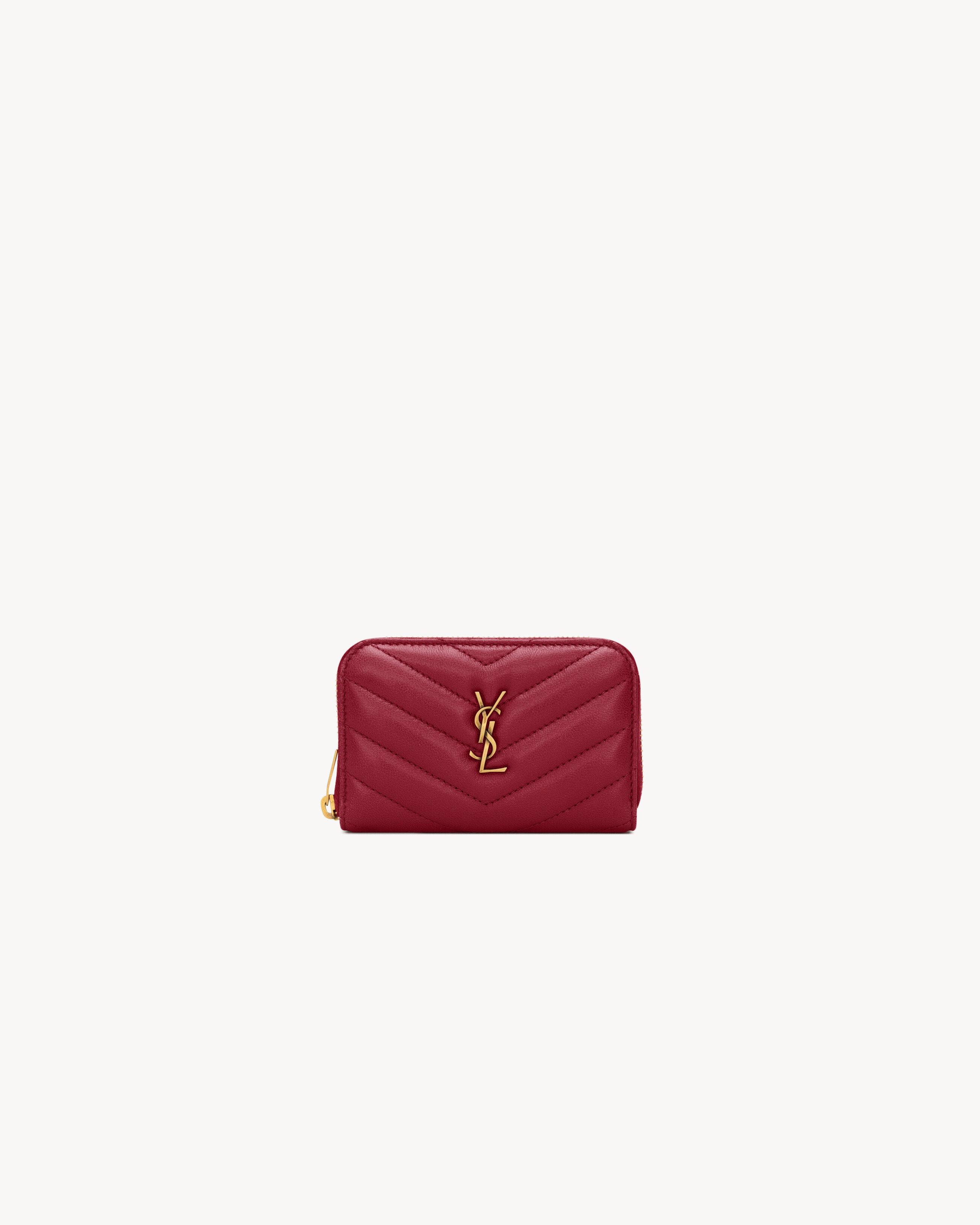 Монетница CASSANDRE из ягнячьей кожи Saint Laurent, красный
Монетница CASSANDRE из ягнячьей кожи Saint Laurent, красный