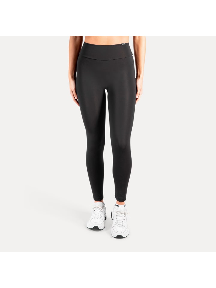 Леггинсы Adelynn черного цвета SMILODOX
Леггинсы Adelynn черного цвета SMILODOX