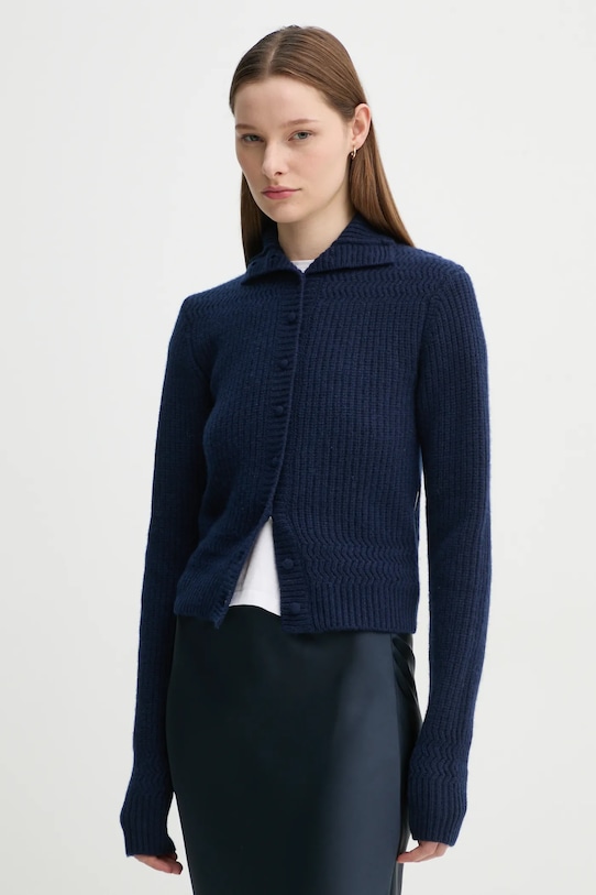 Шерстяной кардиган Remain, темно-синий
Шерстяной кардиган Remain, темно-синий