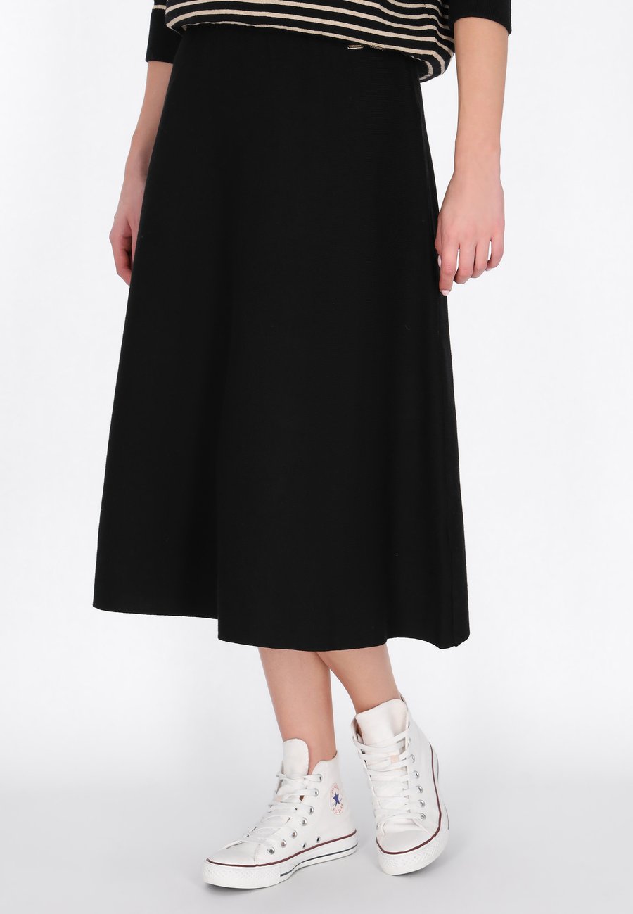 Юбка DreiMaster A-line skirt, Black
Юбка DreiMaster A-line skirt, Black