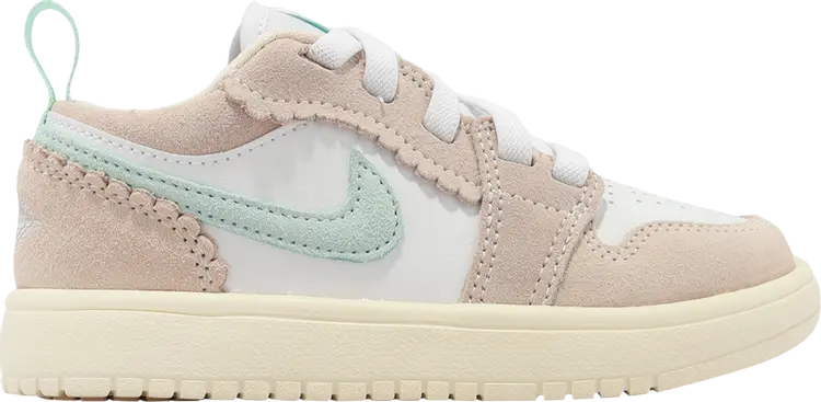 Кроссовки Air Jordan 1 Low ALT SE PS 'Scalloped Edge', розовый 
Кроссовки Air Jordan 1 Low ALT SE PS 'Scalloped Edge', розовый