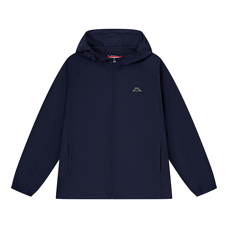 Kappa Летнее ветрозащитное пальто цвета полуночной синевы, Midnight Blue Black-906 
Kappa Летнее ветрозащитное пальто цвета полуночной синевы, Midnight Blue Black-906