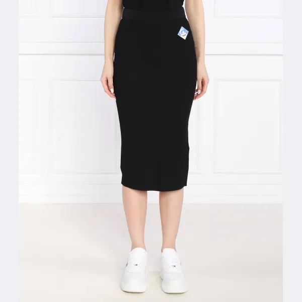 Юбка Armani Exchange, черный
Юбка Armani Exchange, черный