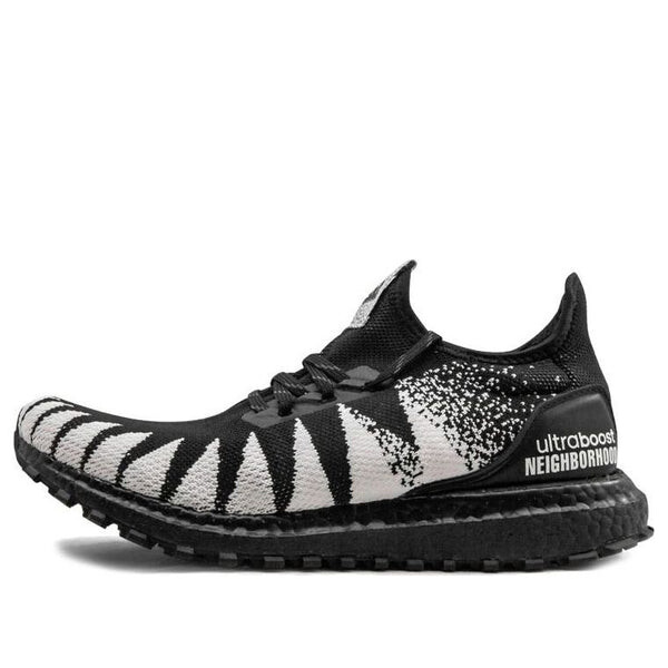 Кроссовки neighborhood x ultraboost all-terrain Adidas, черный
Кроссовки neighborhood x ultraboost all-terrain Adidas, черный