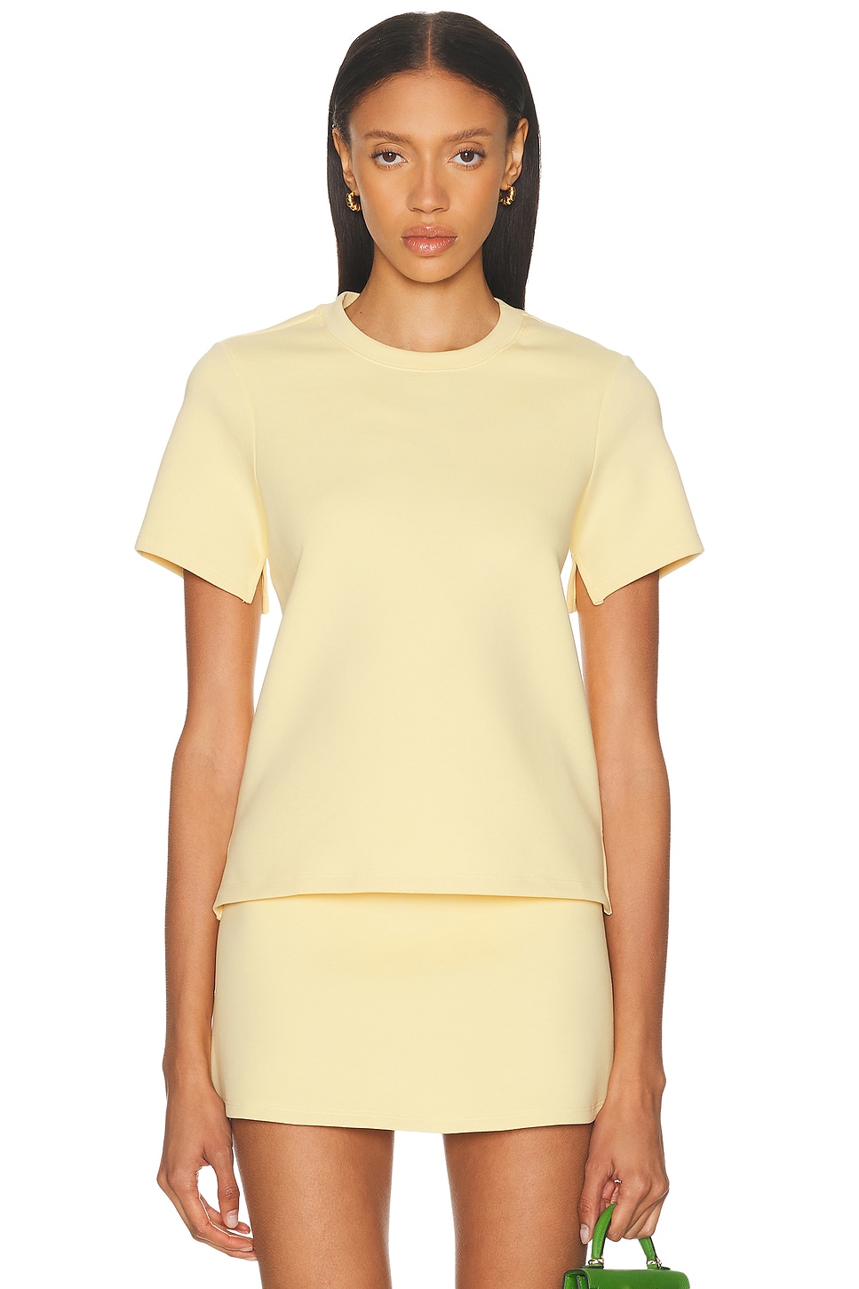 Футболка с разрезом Renggli, Butter
Футболка с разрезом Renggli, Butter