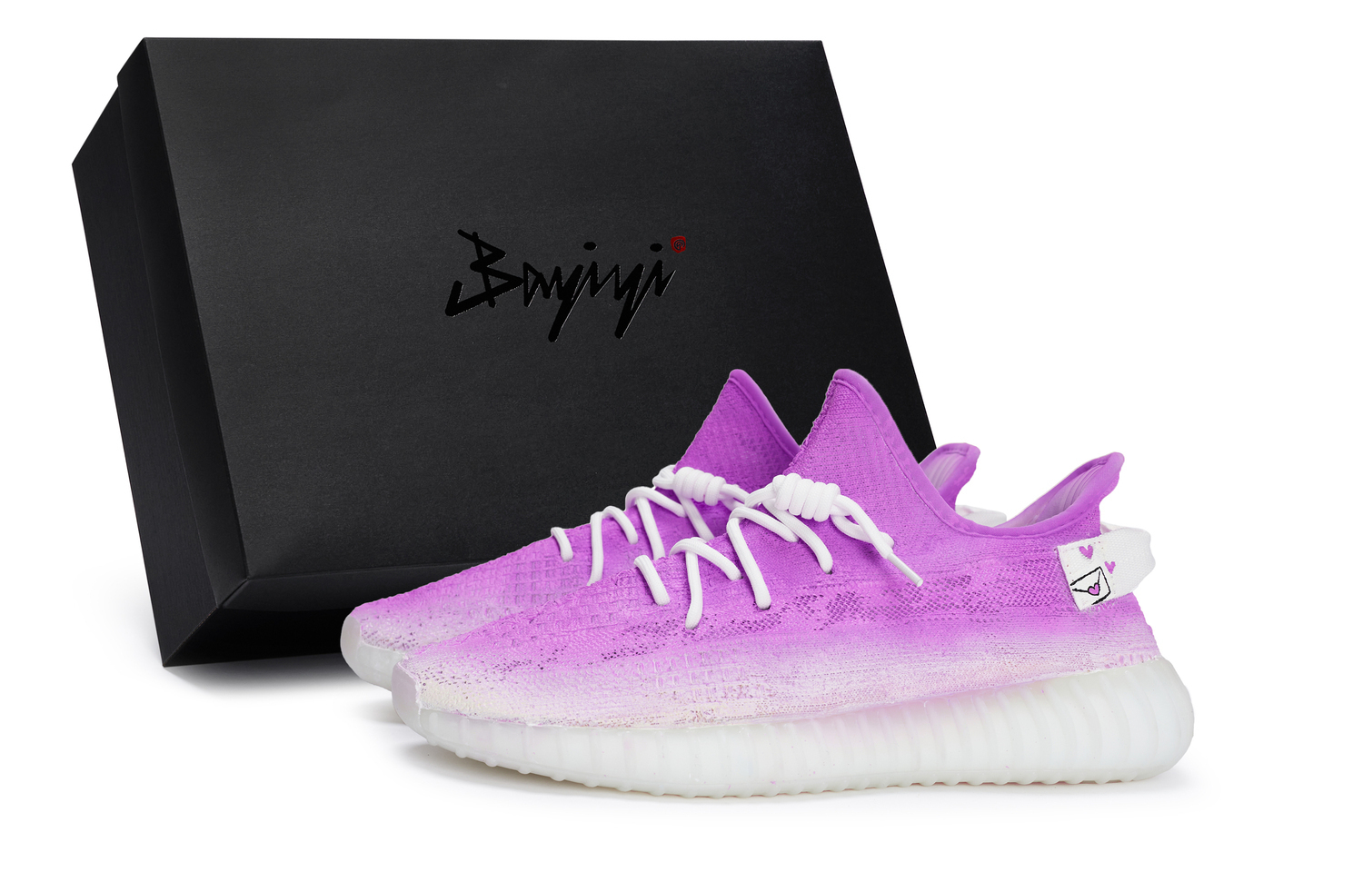 Adidas Originals Yeezy Boost 350 V2 повседневные кроссовки унисекс низкие белые с фиолетовым, цвет Purple White
Adidas Originals Yeezy Boost 350 V2 повседневные кроссовки унисекс низкие белые с фиолетовым, цвет Purple White