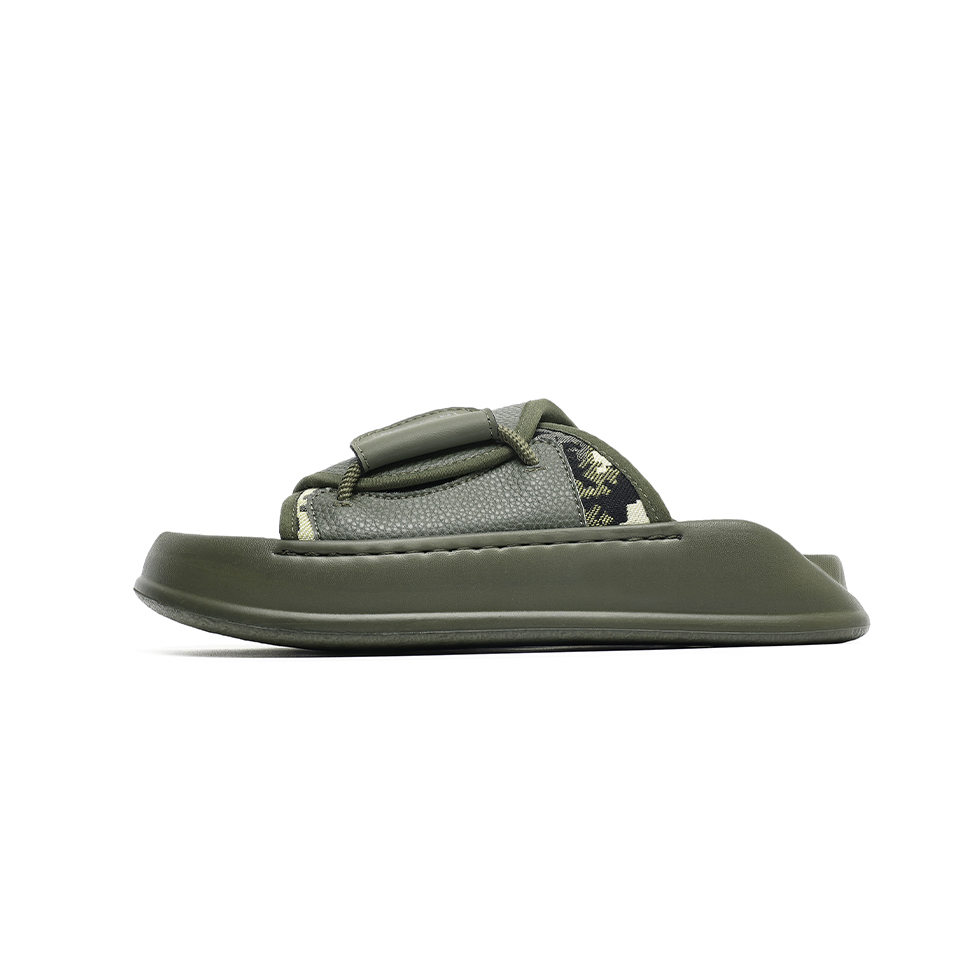 Lanza Слайдеры мужские черно-зеленые, цвет Green
Lanza Слайдеры мужские черно-зеленые, цвет Green