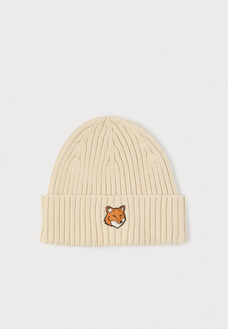 Шапка Maison Kitsuné FOX HEAD BEANIE UNISEX, Paper/Sand
Шапка Maison Kitsuné FOX HEAD BEANIE UNISEX, Paper/Sand