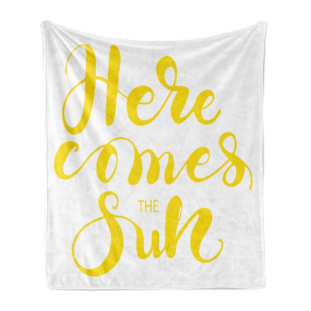 ABAKUHAUS Here Comes the Sun Мягкое фланелевое флисовое одеяло, надпись Here Comes the Sun на простом фоне. Жаркая теплая погода меняется, 175 x 230 см, желтый и белый
ABAKUHAUS Here Comes the Sun Мягкое фланелевое флисовое одеяло, надпись Here Comes the Sun на простом фоне. Жаркая теплая погода меняется, 175 x 230 см, желтый и белый