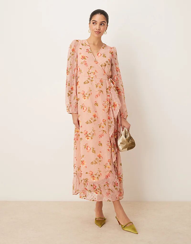 Платье макси VILA с текстурированным запахом, оборкой и цветочным принтом роз 
Платье макси VILA с текстурированным запахом, оборкой и цветочным принтом роз