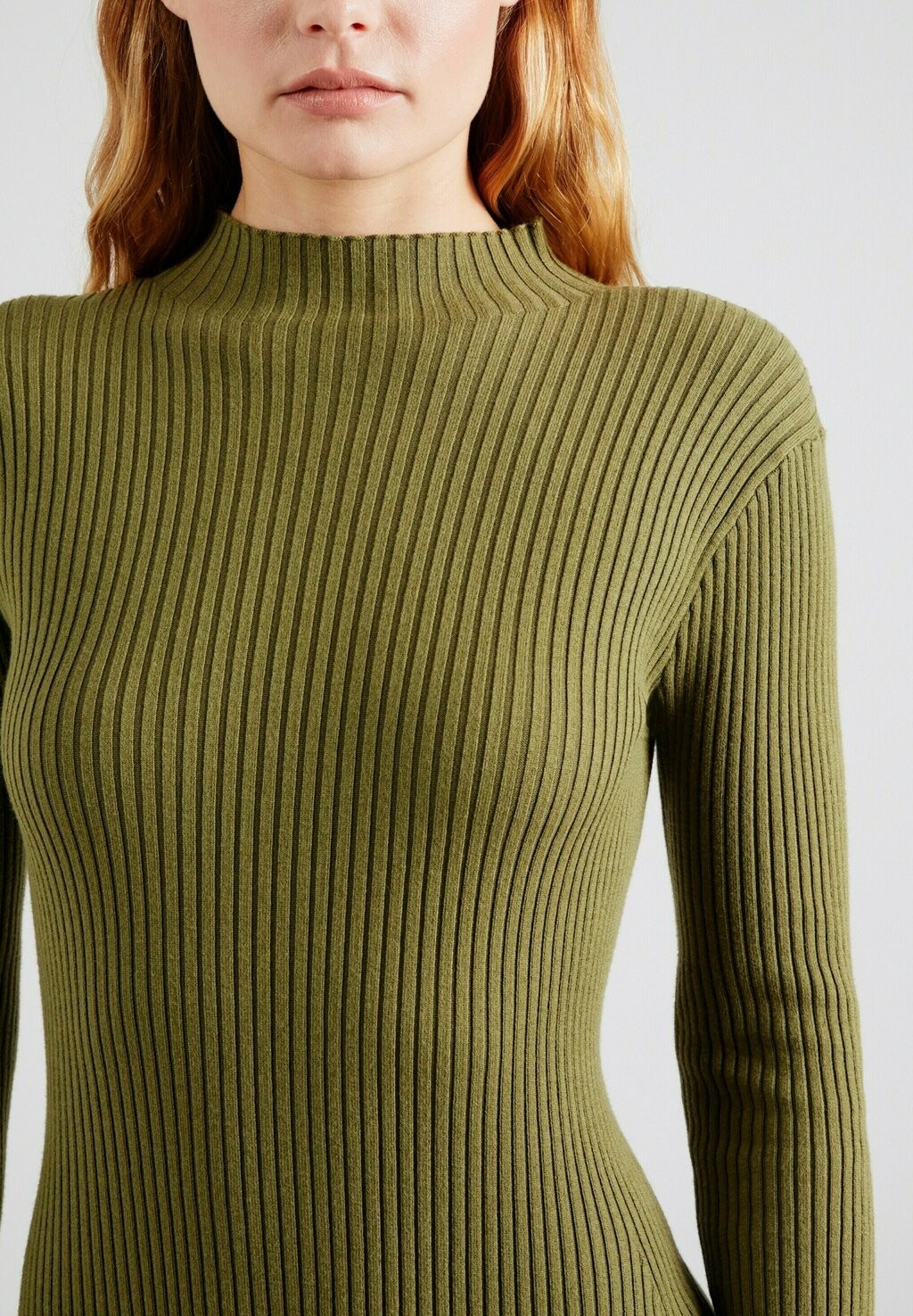 Платье-джемпер HADA EDITED, зеленый 
Платье-джемпер HADA EDITED, зеленый