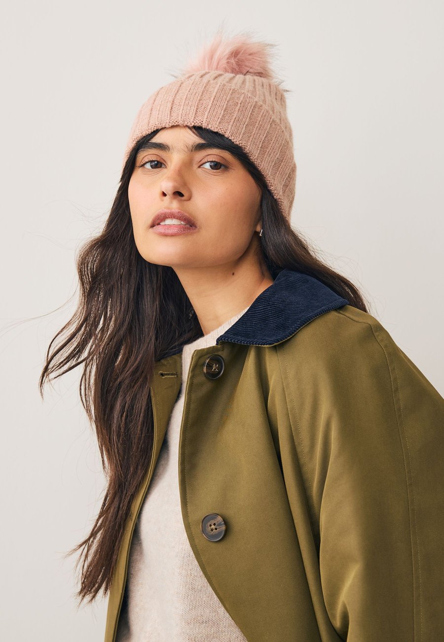 Шапка Next POM, Pink
Шапка Next POM, Pink