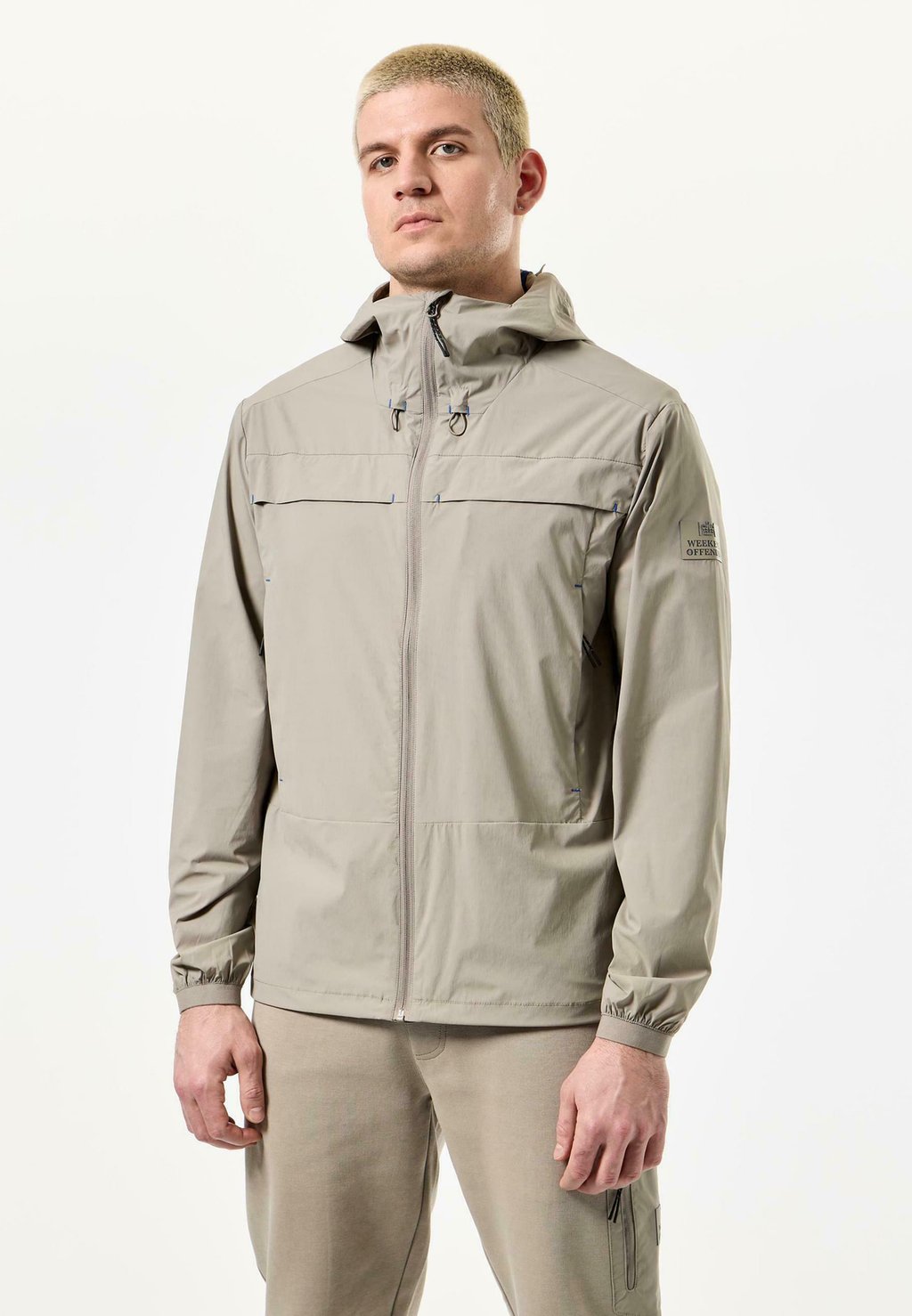 Ветровка Weekend Offender, коричневый
Ветровка Weekend Offender, коричневый
