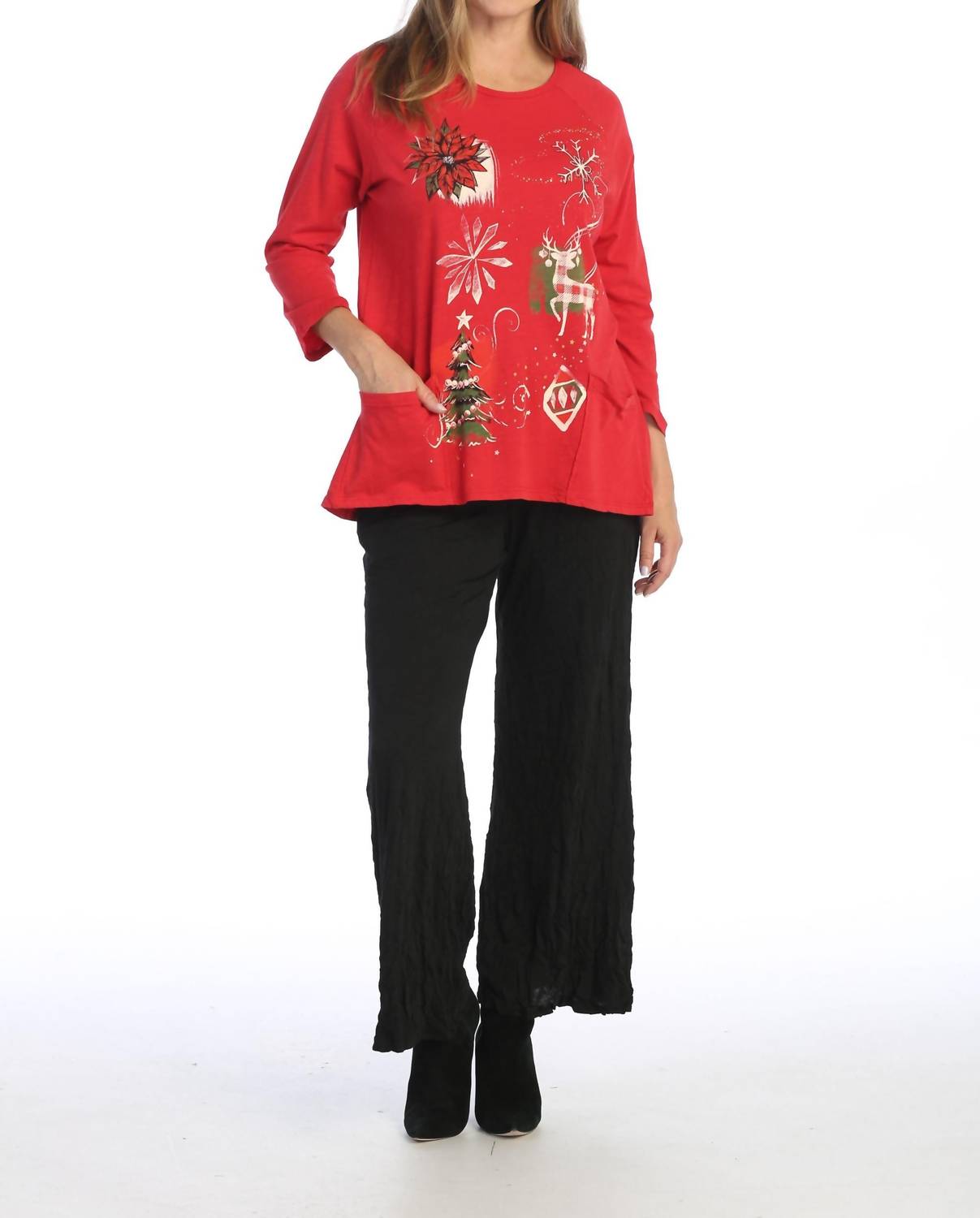 Стильная хлопковая майка с накладными карманами и эффектом минеральной стирки в красном цвете Jess & Jane 
Стильная хлопковая майка с накладными карманами и эффектом минеральной стирки в красном цвете Jess & Jane