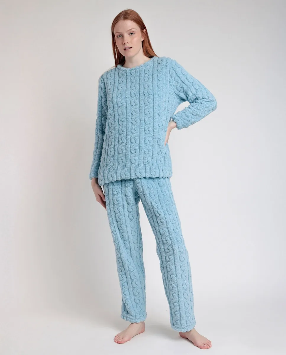 Длинная женская пижама из теплой ткани синего цвета Admas
Длинная женская пижама из теплой ткани синего цвета Admas