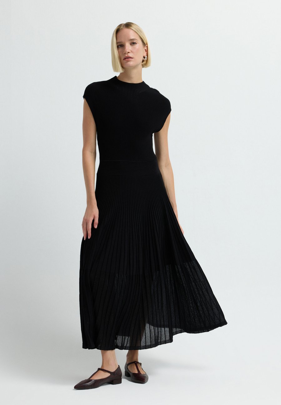 Платье adL Maxi dress, Black /Black
Платье adL Maxi dress, Black /Black