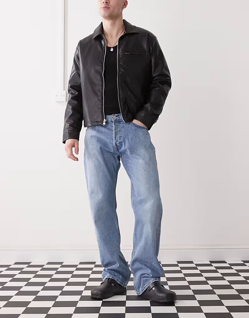 Джинсы Weekday Meteor прямого кроя с низкой посадкой светло-голубого цвета
Джинсы Weekday Meteor прямого кроя с низкой посадкой светло-голубого цвета