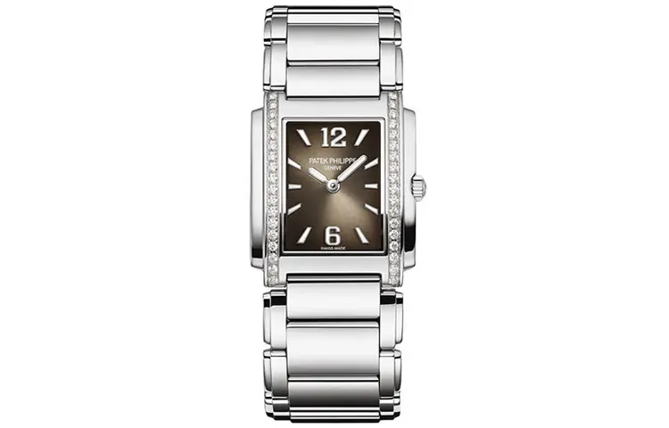 Women's TWENTY~4 Series Watch PATEK PHILIPPE
Women's TWENTY~4 Series Watch PATEK PHILIPPE