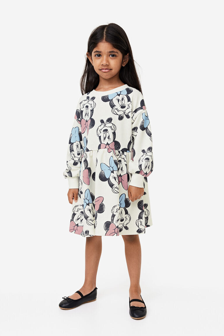 Платье-толстовка с принтом H&M, белый
Платье-толстовка с принтом H&M, белый