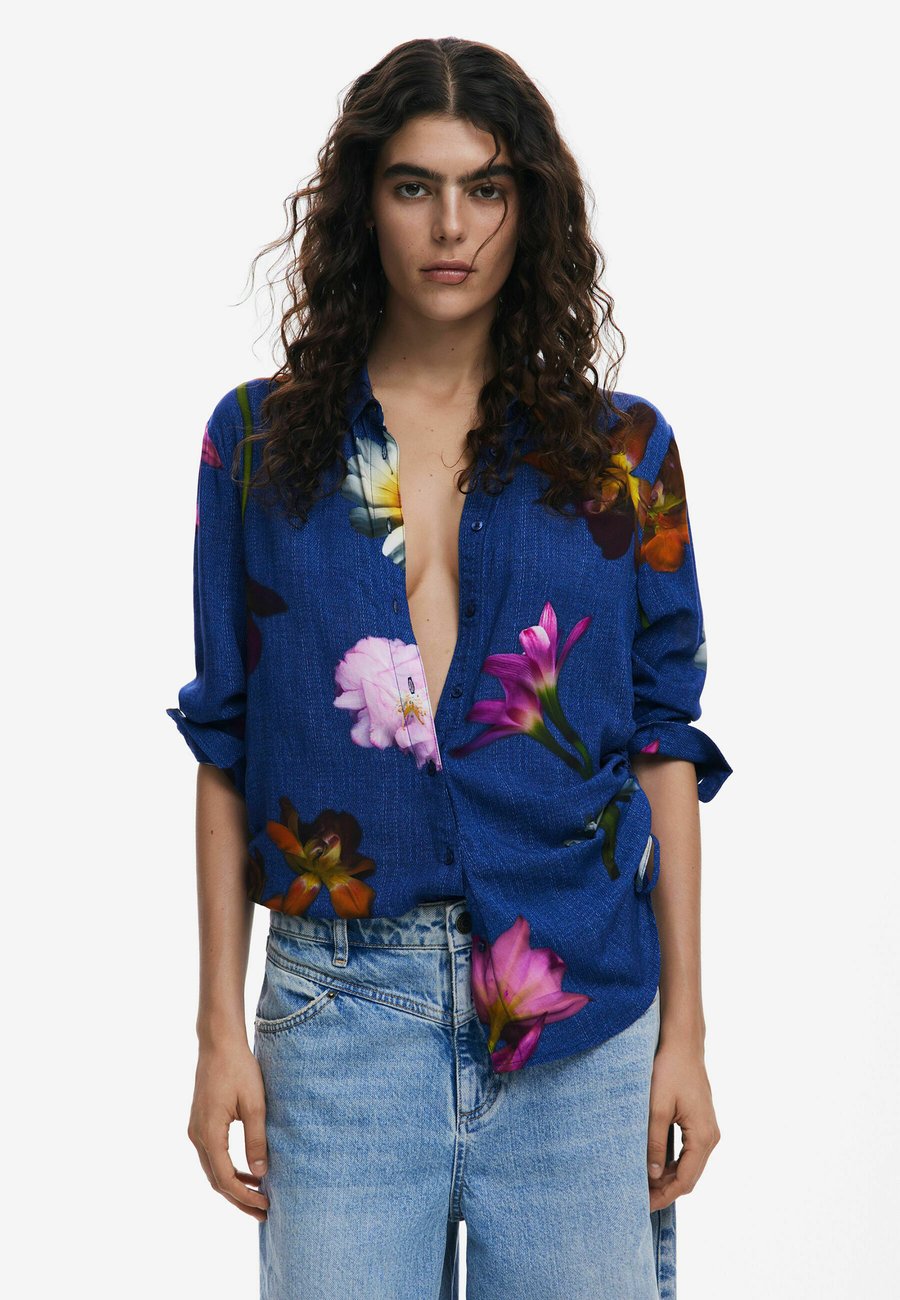 Блуза Desigual Button-down blouse, Blue
Блуза Desigual Button-down blouse, Blue
